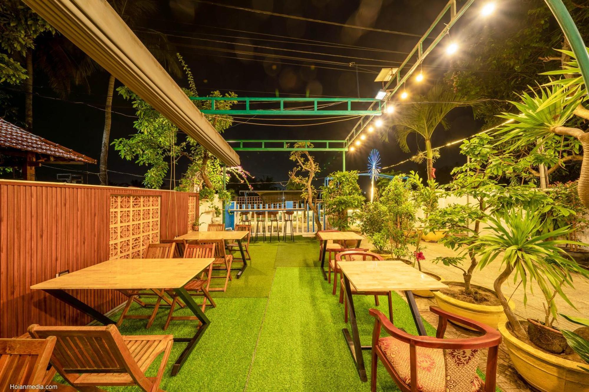 הוי אן Riverside Dorm And Restaurant מראה חיצוני תמונה